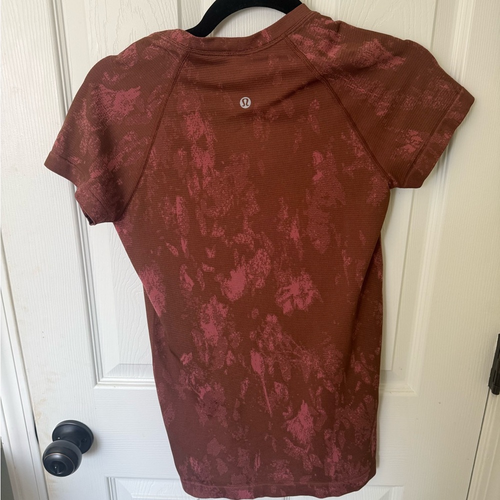 Lululemon Red and  Pink Swiftly Top